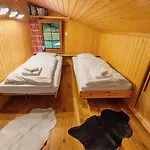 샬레 Charming Little For 6 People & Free Lockers *