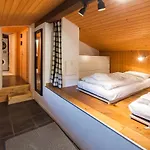샬레 Charming Little For 6 People & Free Lockers