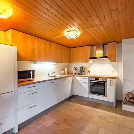 Alpehytte Charming Little For 6 People & Free Lockers *
