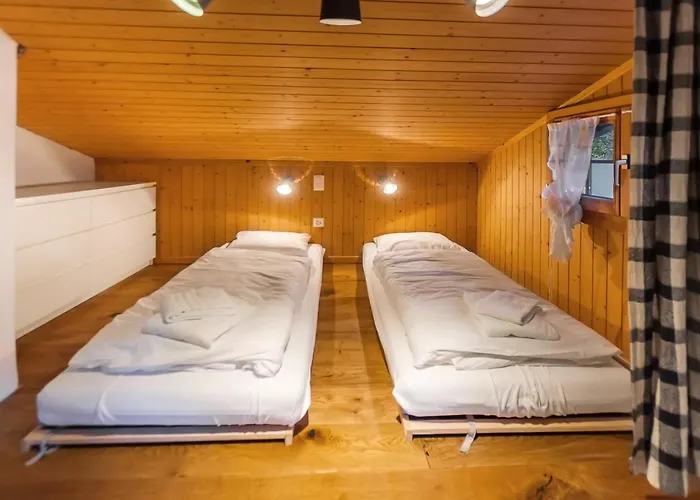 Charming Little For 6 People & Free Lockers Alpesi faház *