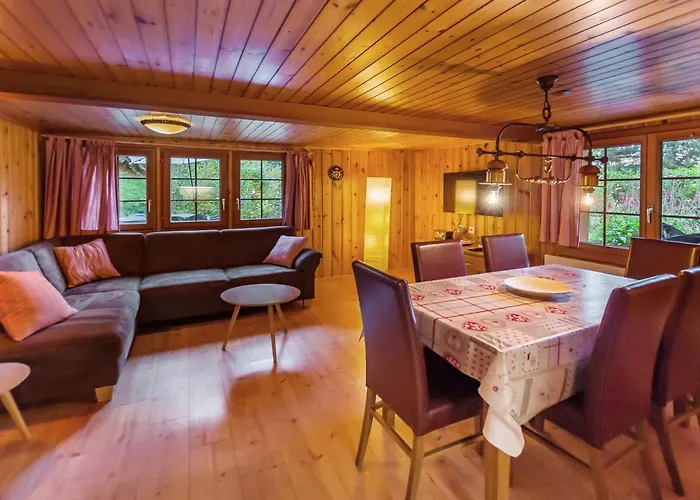 Charming Little For 6 People & Free Lockers *